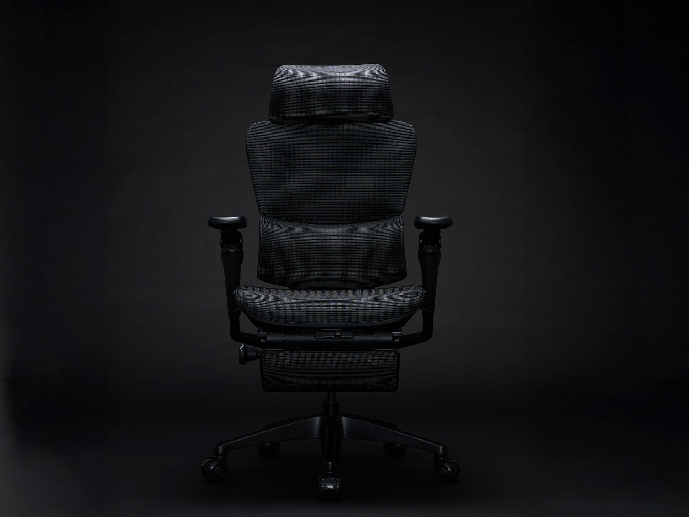 Japan's Premier Ergonomic Office Solutions